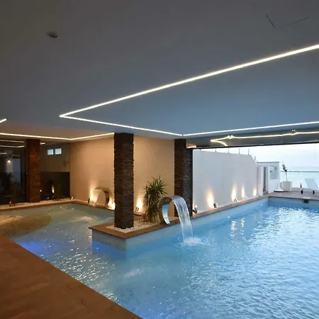 Luxury Gaudi By Hlclub Agency * Vilanova i la Geltrú