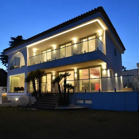 Vila Luxury Gaudi By Hlclub Agency *