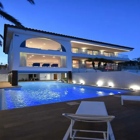 Luxury Gaudi By Hlclub Agency *