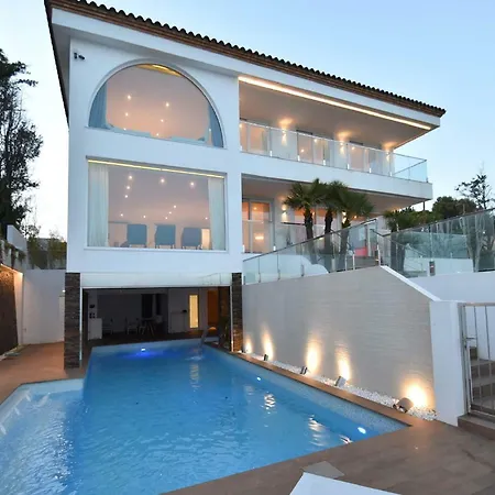 Luxury Gaudi By Hlclub Agency * Vilanova i la Geltrú