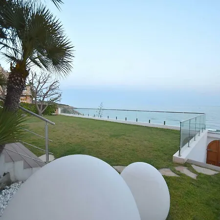 Luxury Gaudi By Hlclub Agency Vila