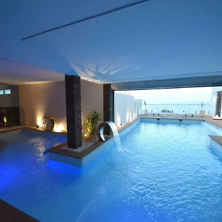 Luxury Gaudi By Hlclub Agency Vila Vilanova i la Geltrú