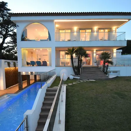 Luxury Gaudi By Hlclub Agency Vila